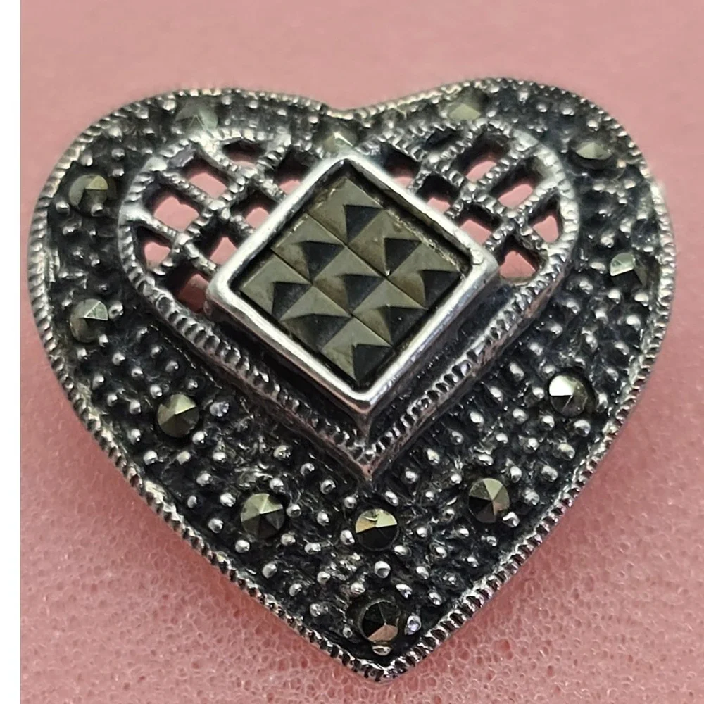 Vintage‎ 925 Sterling Silver Marcasite Heart Brooch Pin Art Deco Style Open Work